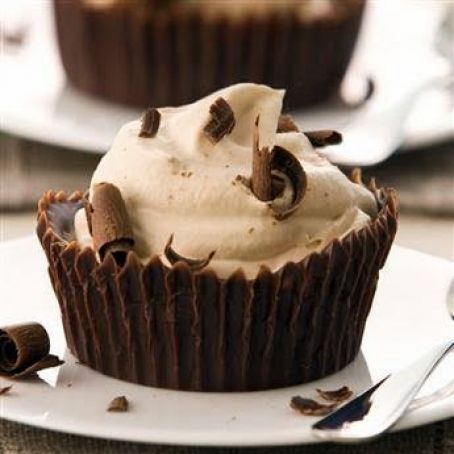 Cappuccino Mousse in Chocolate Cups