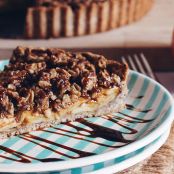 Vegan Apple Crumble Tart with Salted Caramel