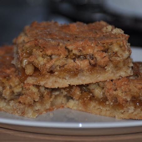 Macadamia Bars
