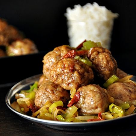 CHICKEN - Five-Spice Chicken Meatballs with Leek and Goji Berries