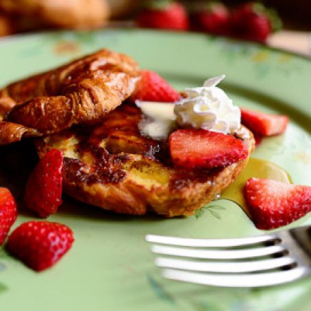Croissant French Toast