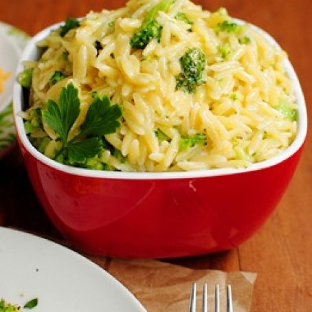 Cheesy Broccoli Orzo