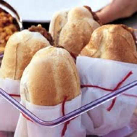 Spicy Pulled-Beef Sandwiches