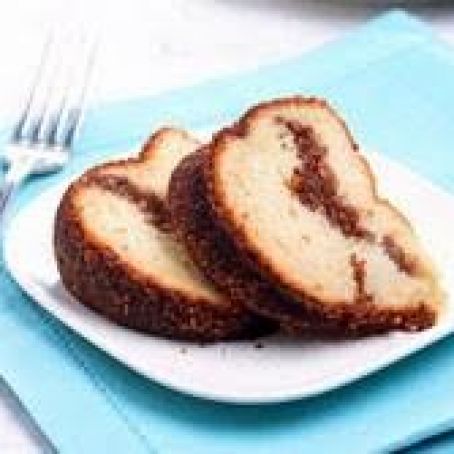 Amaretto Cake with Cinnamon Swirl