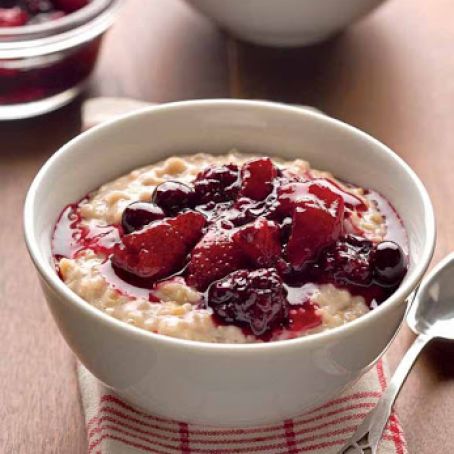 Irish Porridge with Berry Compote
