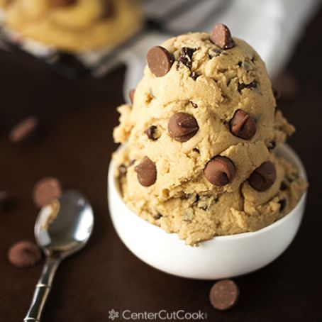 Eddible Chocolate Chip Cookie Dough