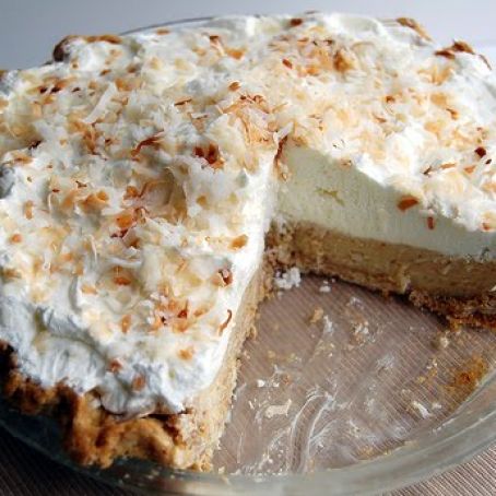 Toasted Coconut-Banana Cream Pie