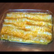 Pat's Chicken Enchiladas Verde