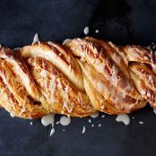 Cinnamon-Apple Twist Bread
