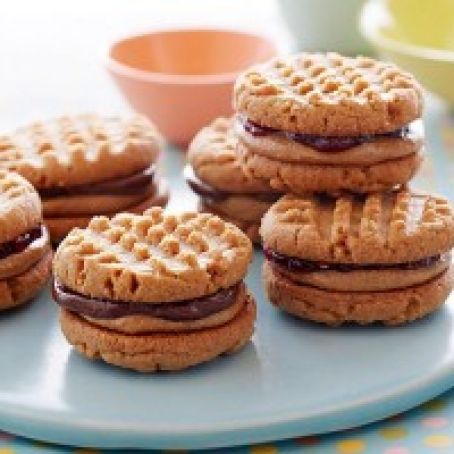 The Treats Truck's Peanut Butter Sandwich Cookies