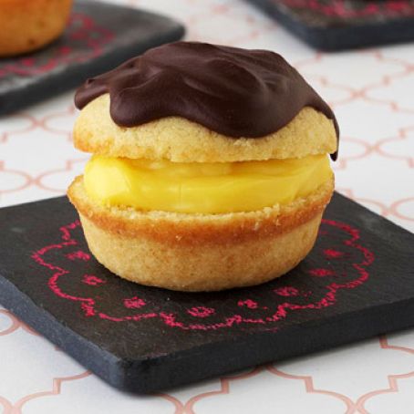 Boston Cream Pies