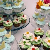 Vanilla Buttermilk Cupcakes