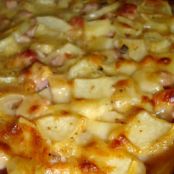 Cheesy Scalloped Potatoes with Bacon