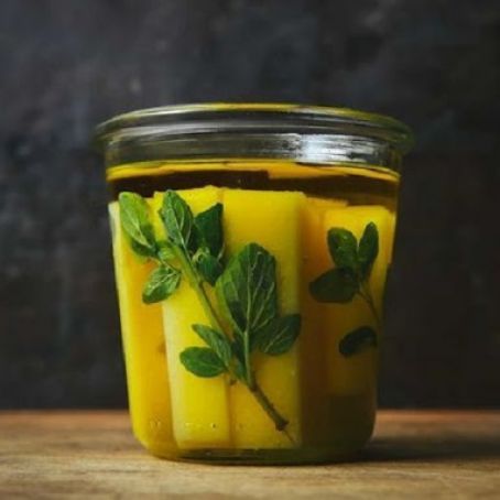 How to Make Oil-Cured Cheese