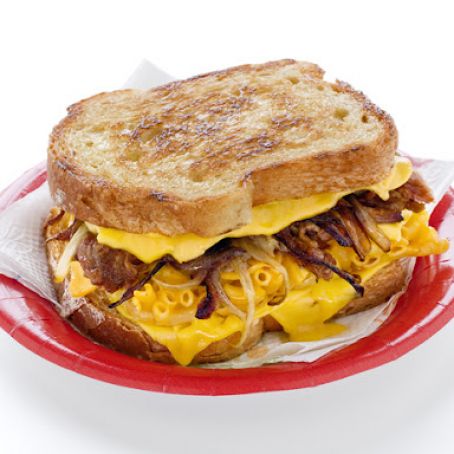 Meals (Grilled Mac & Cheese with Pulled Pork)
