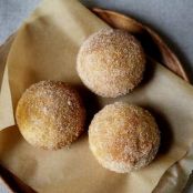 Cinnamon Sugar Breakfast Puffs