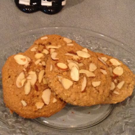 OATMEAL ALMOND COOKIES