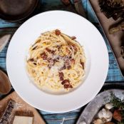Lemon Thyme Linguine alla Carbonara