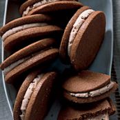 Milk-Chocolate Cookies with Malted Cream