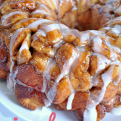 Easy Cinnabon Monkey Bread