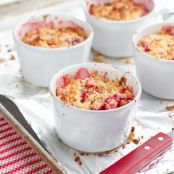 Strawberry Rhubarb Crumble