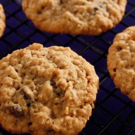 Oatmeal Raisin Cookies