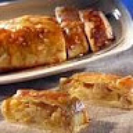 Das Pear Pineapple Strudel