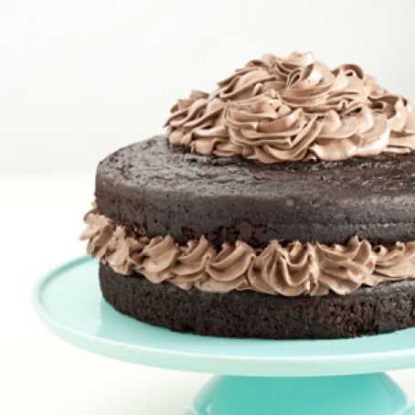Unbelievable Chocolate Cake With Chocolate Cream Frosting