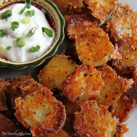 PARMESAN GARLIC ROASTED BABY POTATOES