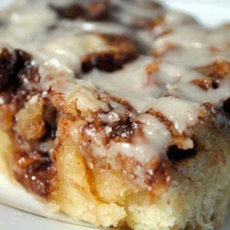 Cinnamon Roll Swirl Cake Recipe