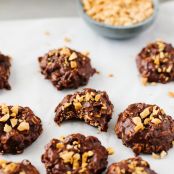 EASY NO-BAKE COOKIES