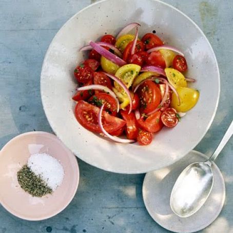 Tomato and Red Onion Salad