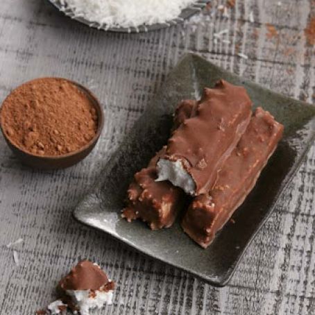 Coconut Chocolate Bars: one of the easiest low carb snacks!