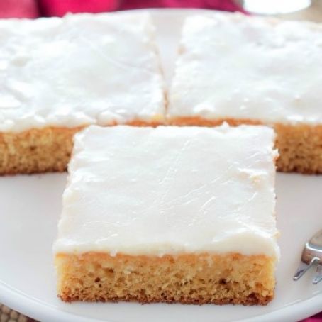 EGGNOG TEXAS SHEET CAKE
