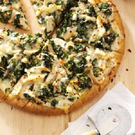 Effortless Alfredo Pizza