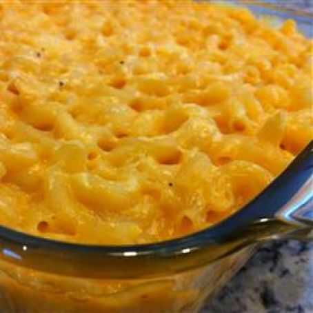 Mom's Favorite Baked Mac & Cheese