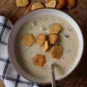 Slow Cooker New England Clam Chowder