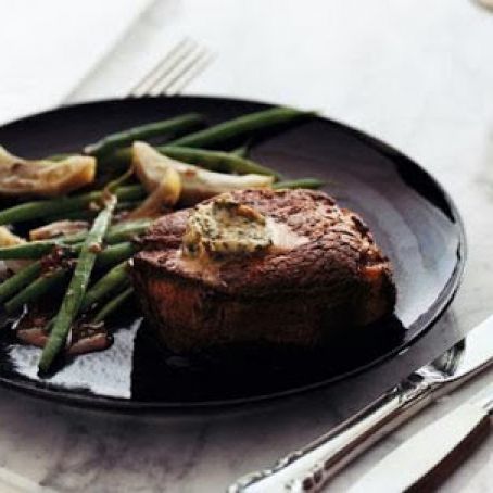 FILETS w/SPICED BUTTER & H. VERTS