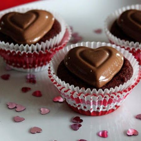 Mini Red Velvet Cookie Cups