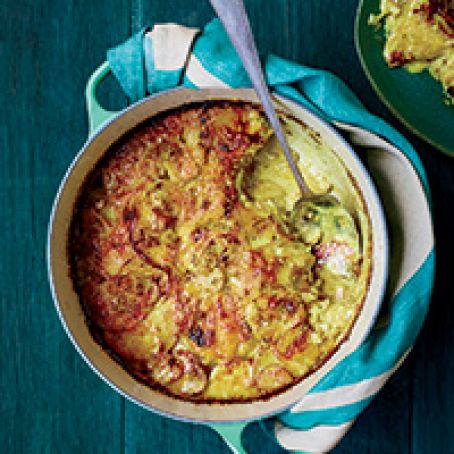 Triple-Cheese Curried Cauliflower Gratin