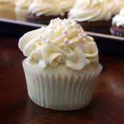 Almond/Wedding Cake Cupcakes