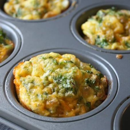 Baked Kale and Cheddar Breakfast Cups - Daily Appetite