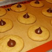 Peanut Butter Blossom Cookies