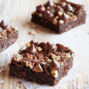 Pecan, Sea Salt & Caramel Filled Delightfuls Brownies