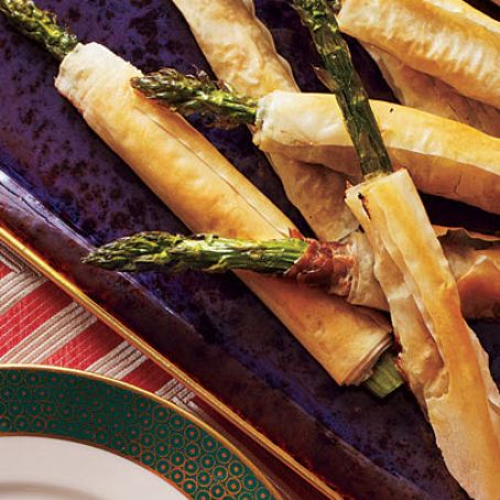 Phyllo-Wrapped Asparagus with Prosciutto