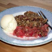 Rhubarb Crisp