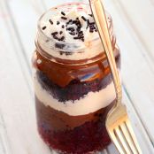 Red Velvet Nutella Cake-in-a-Jar