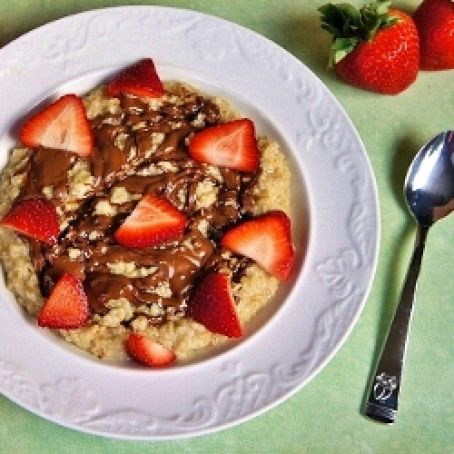 Strawberry Nutella Oatmeal