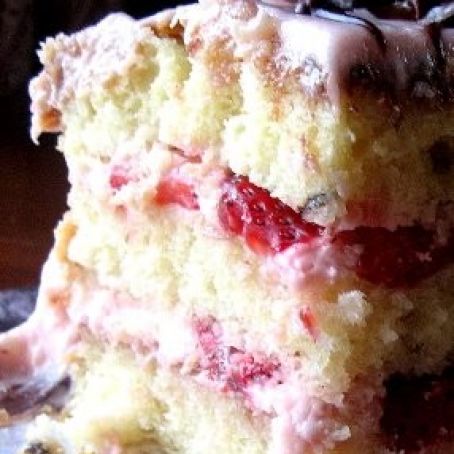 Vanilla Cake with Strawberry Cream Frosting