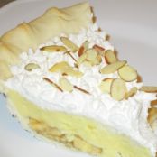 Old-Fashioned Banana Cream Pie - Deep Dish